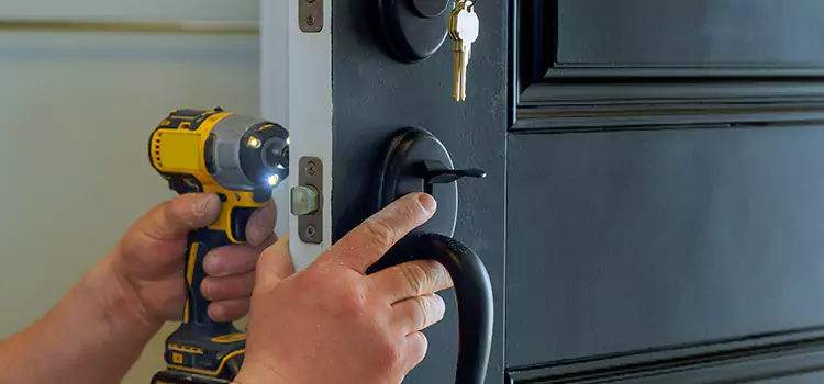 Commercial Door Lock Installation Youngstown